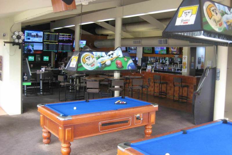 Gatton View Hotel Public Bar and Sports Bar